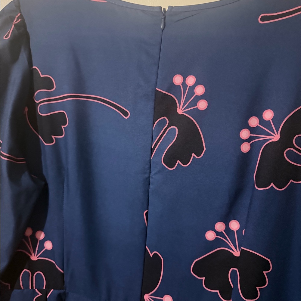 Chic Navy Blue and Pink Floral Long Sleeve Dress - Picture 8 of 10